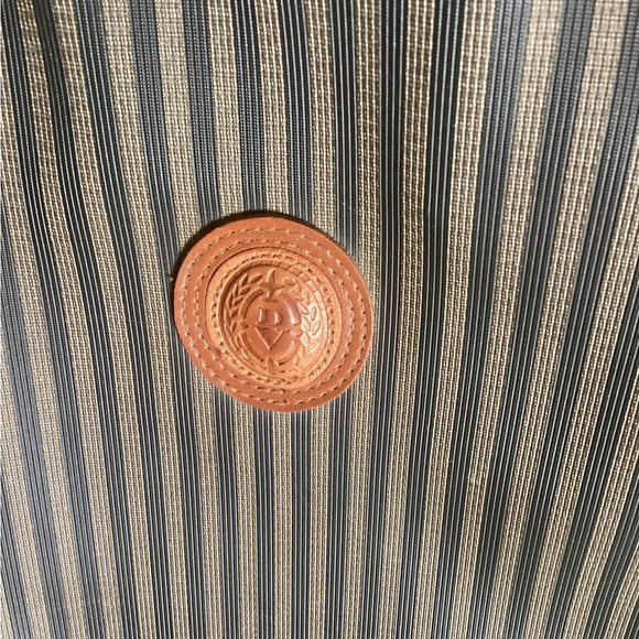 Jackson vintage  bag super nice and so fendi looking like - Picture 11 of 11